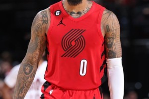 开云体育app-开拓者紧攥未来不愿补强 空头支票逼走利拉德？