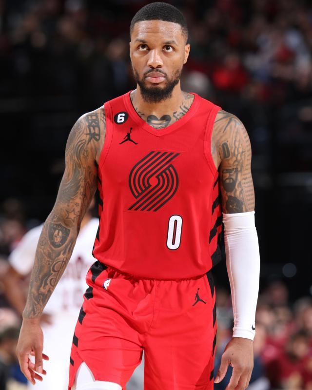 1688722496735012377.jpg F0XdSX3WAAwOD3Z.jpg